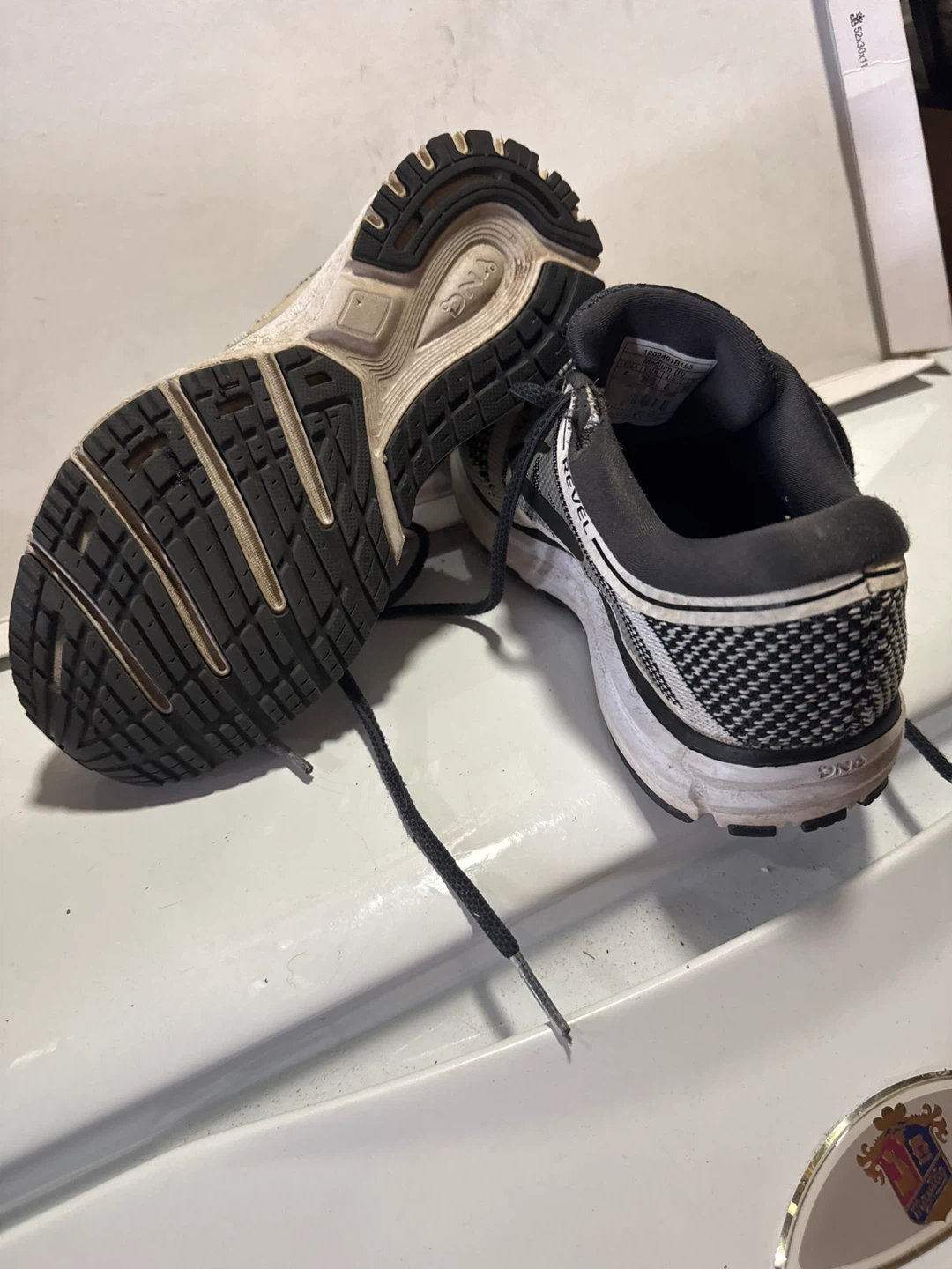 Brooks Revel Running Shoes - photo 3