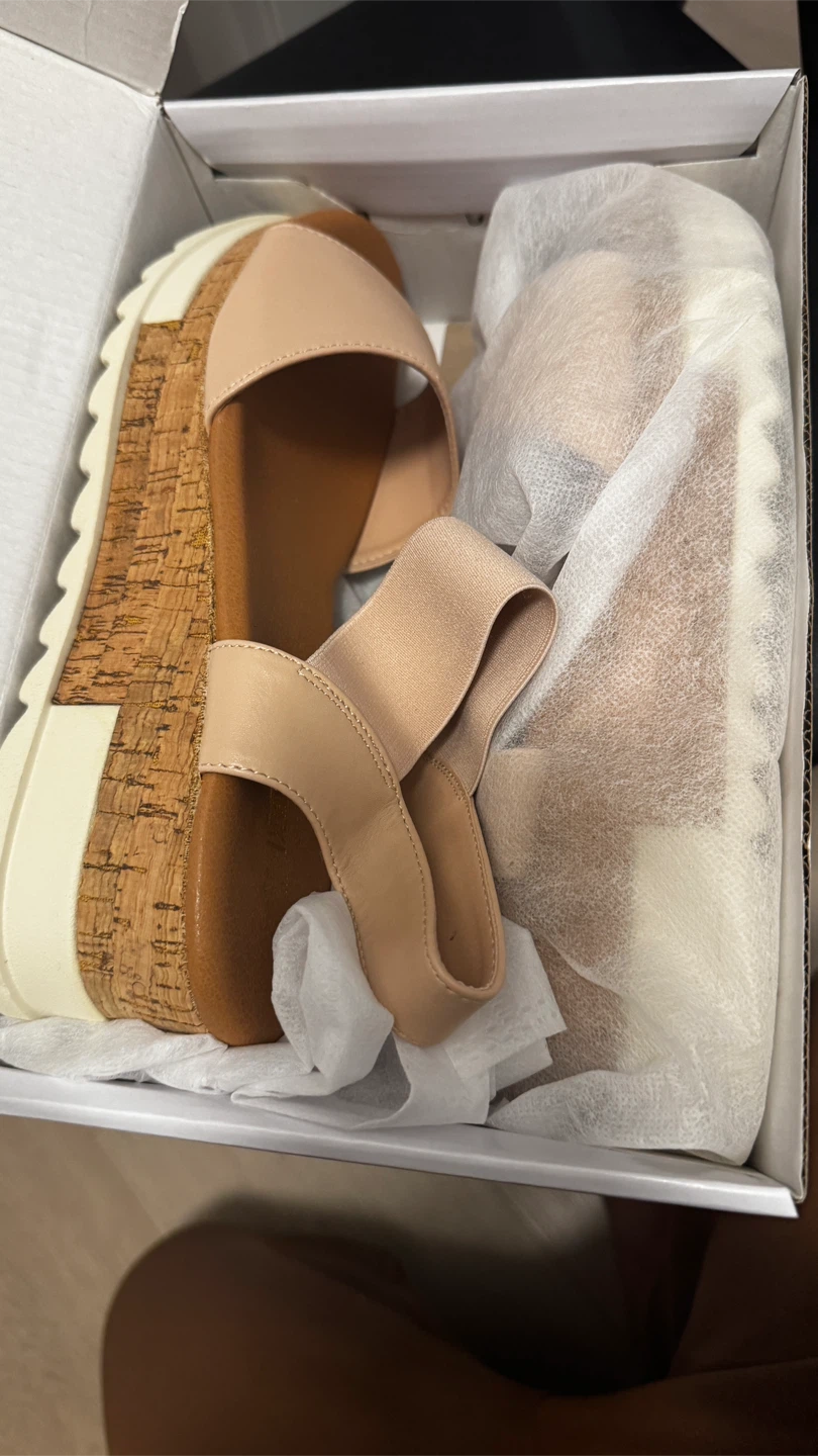 DREAM PAIRS -2 Nude Sandals - Size 7.5 USA - photo 2