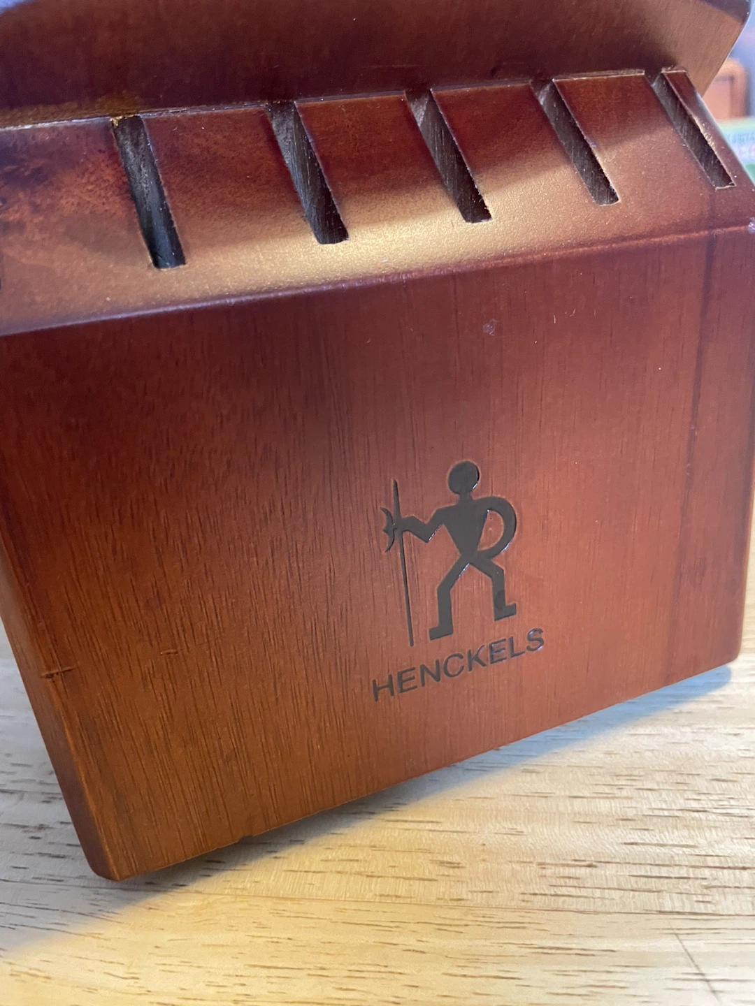 NEW Henckels Knife Block - Wood 🥕 - photo 3