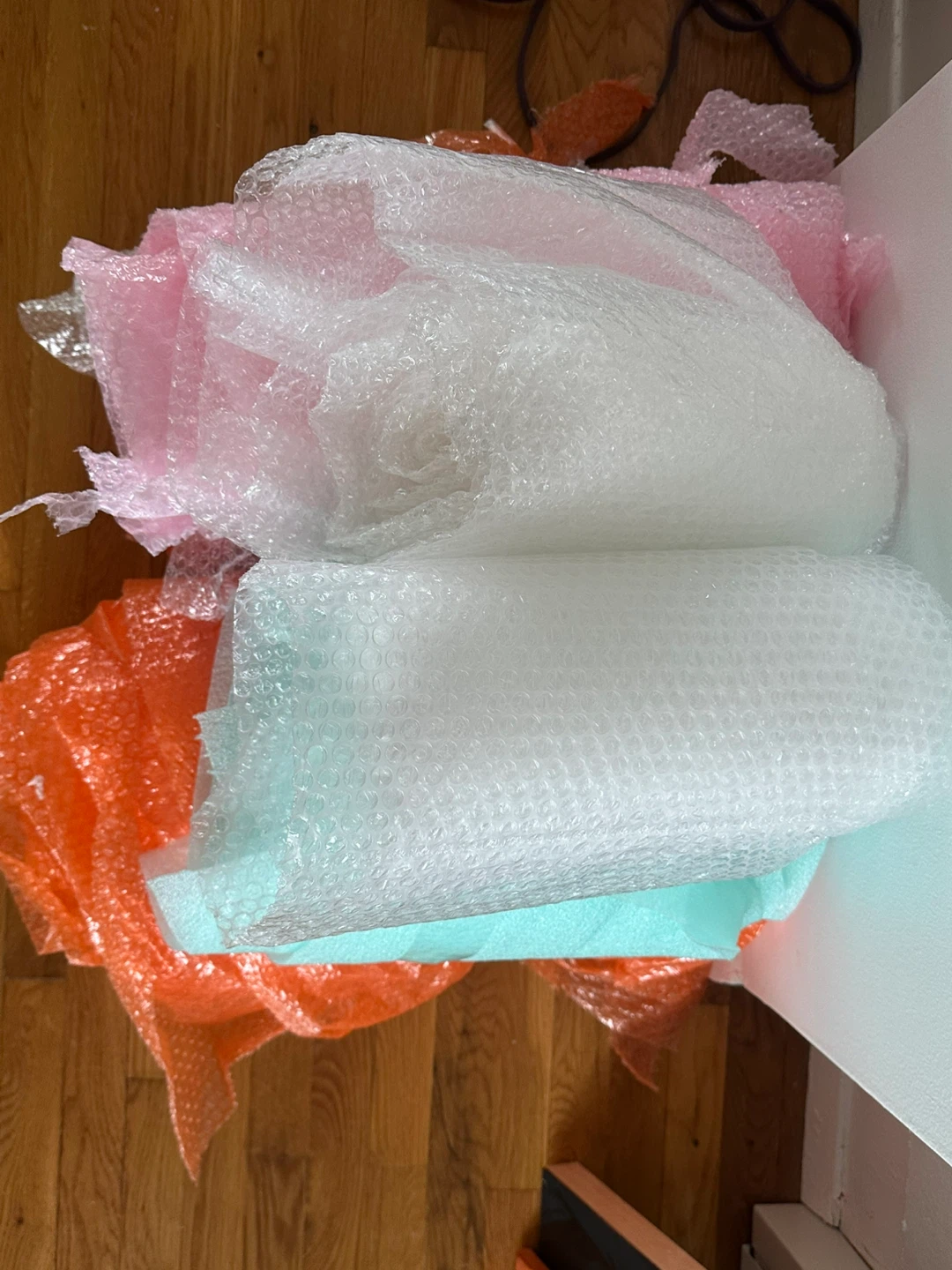bubble wrap moving and shipping materials pickup asap - photo 2