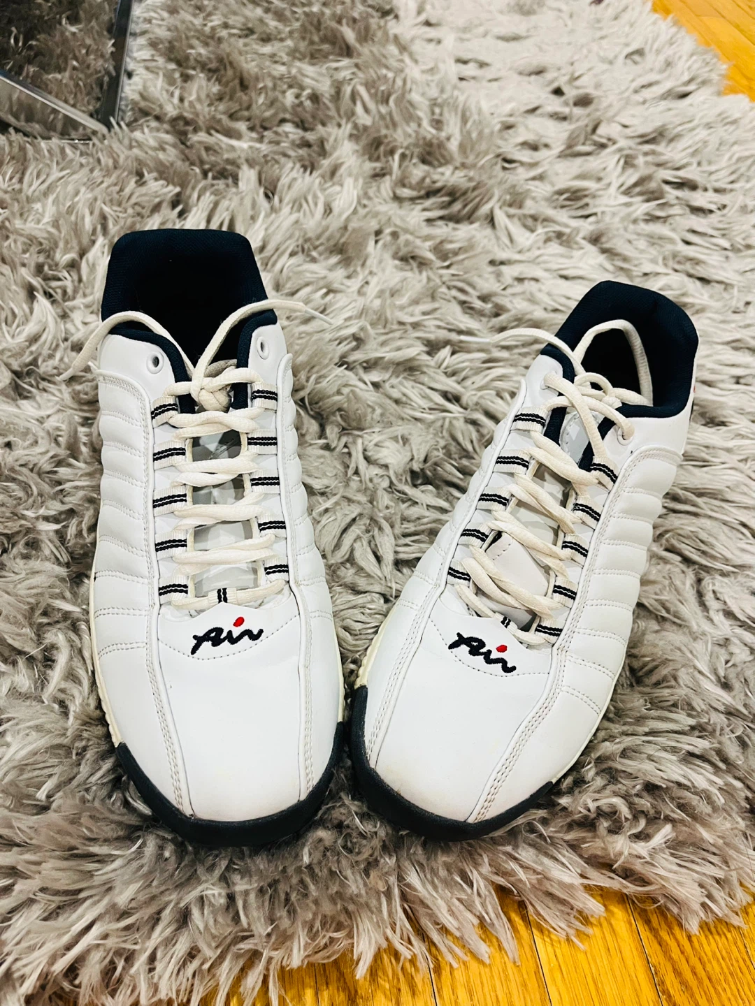 White Sneakers - photo 2