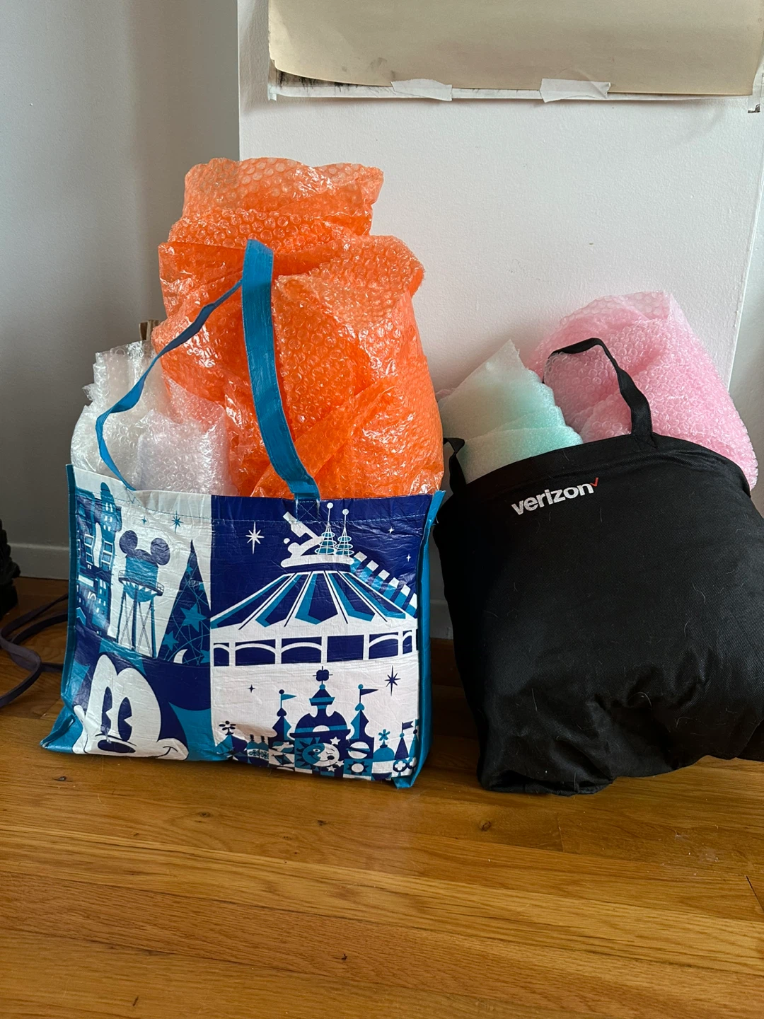 bubble wrap moving and shipping materials pickup asap - photo 3