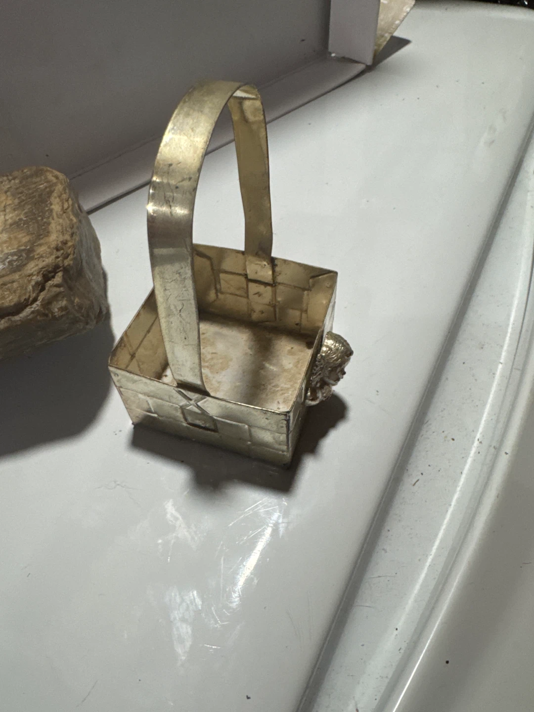Department 56 Silver Plated Basket - photo 3