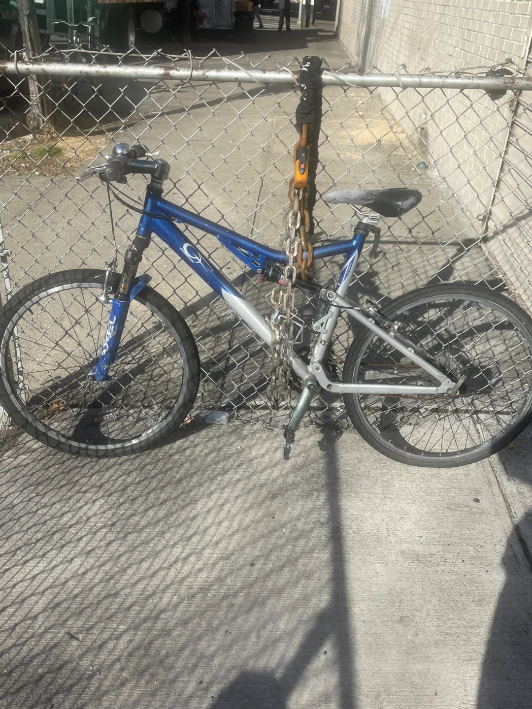 Men's Blue and Silver Bike