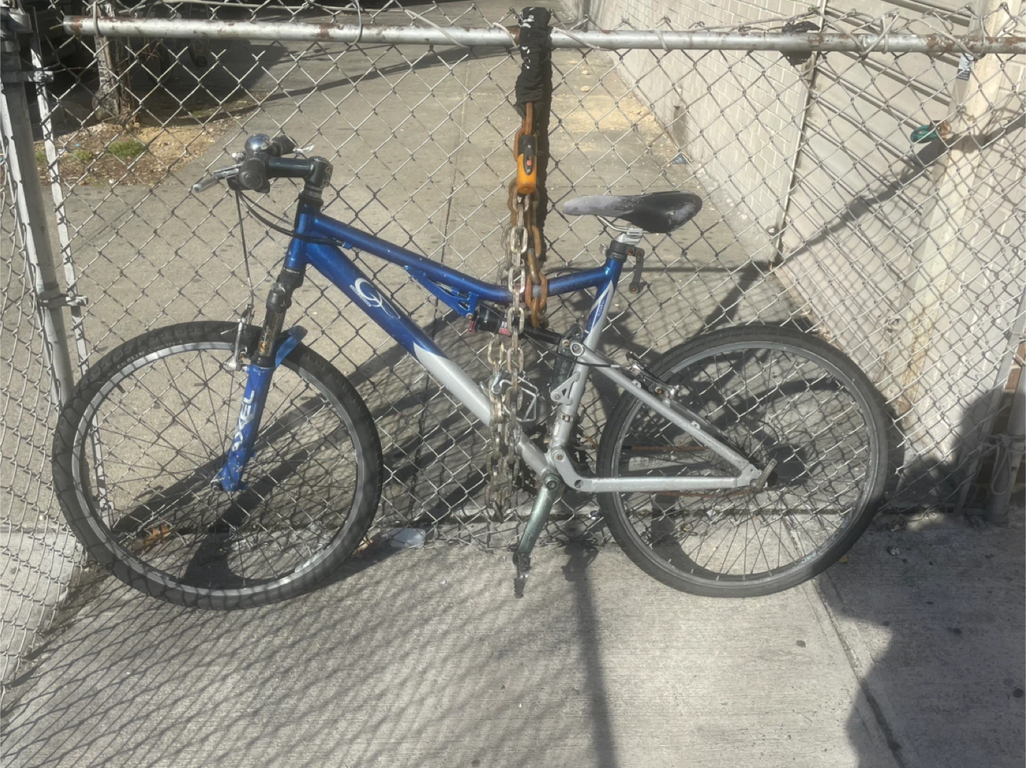 Men's Blue and Silver Bike - photo 4