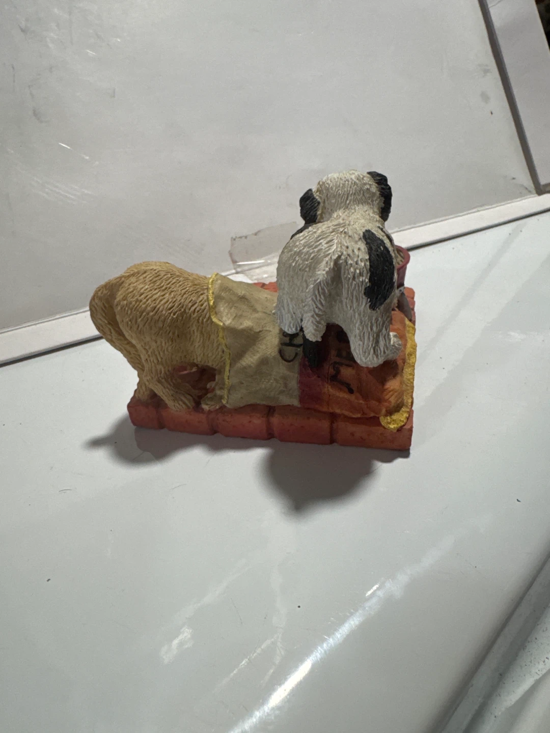 Dog and Bear Figurine - photo 3