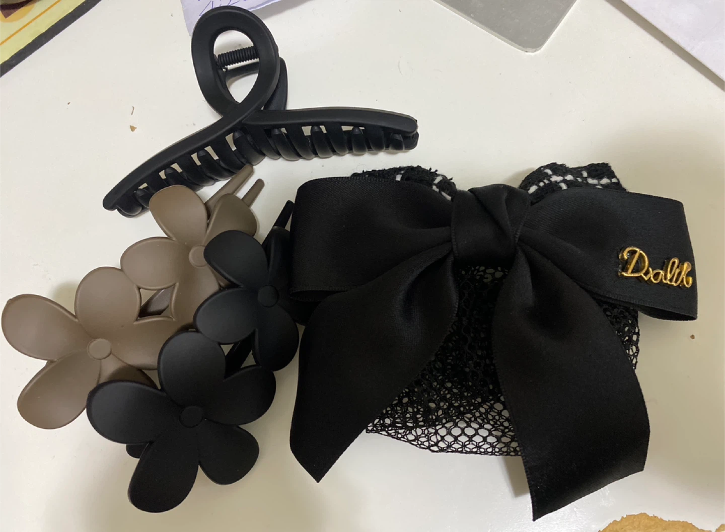 Hair Clip Set - Black & Beige