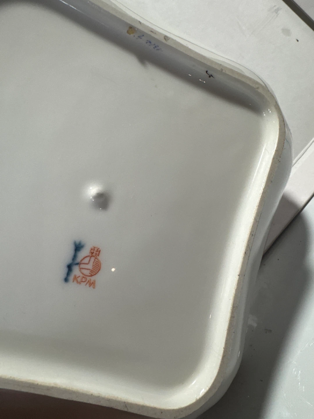 KPM Floral Porcelain Dish - photo 3