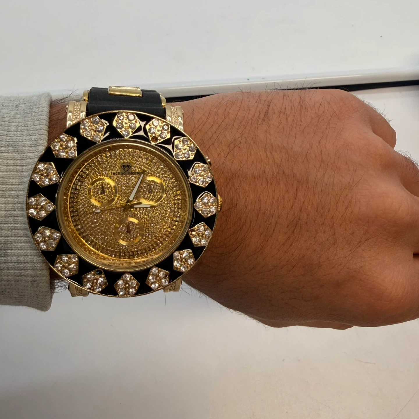 Techno Master Diamond Accent Watch – 22mm Black Strap almost new - photo 4