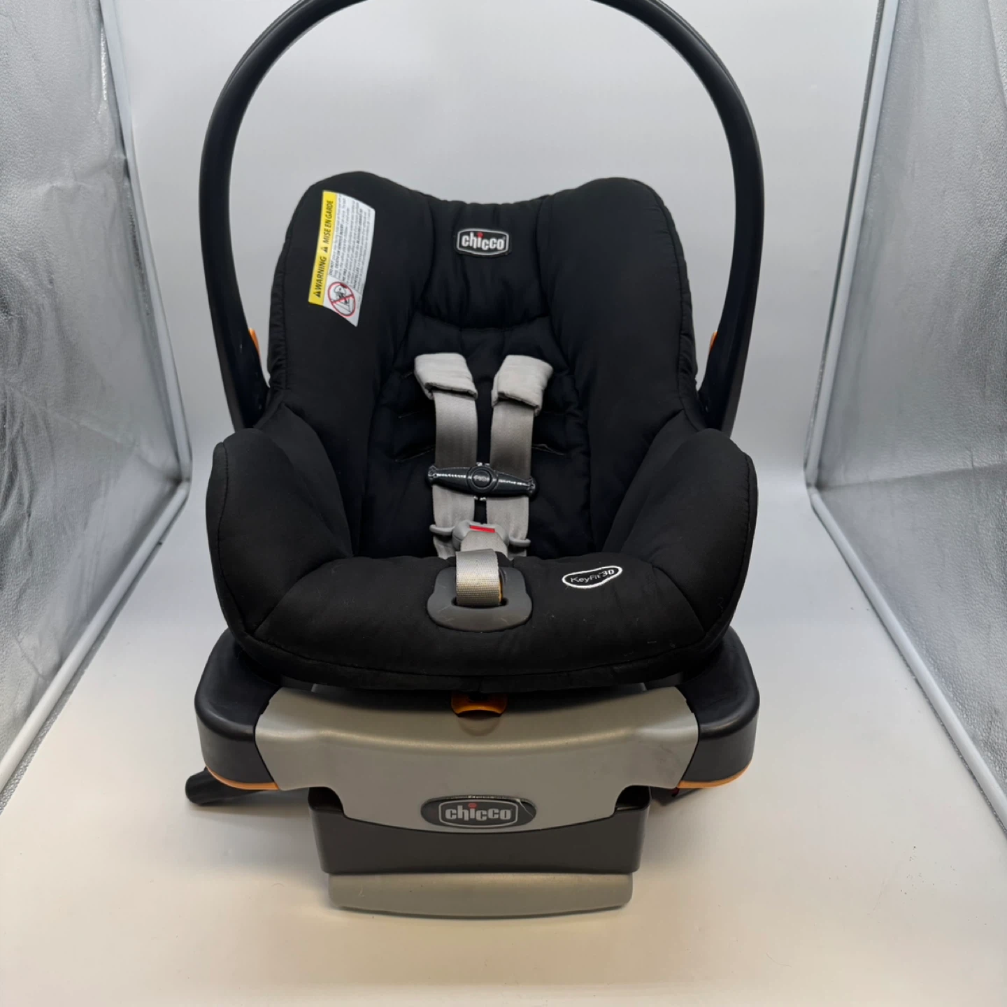 Chicco KeyFit 30 Infant Car Seat with Base – Used – 2022