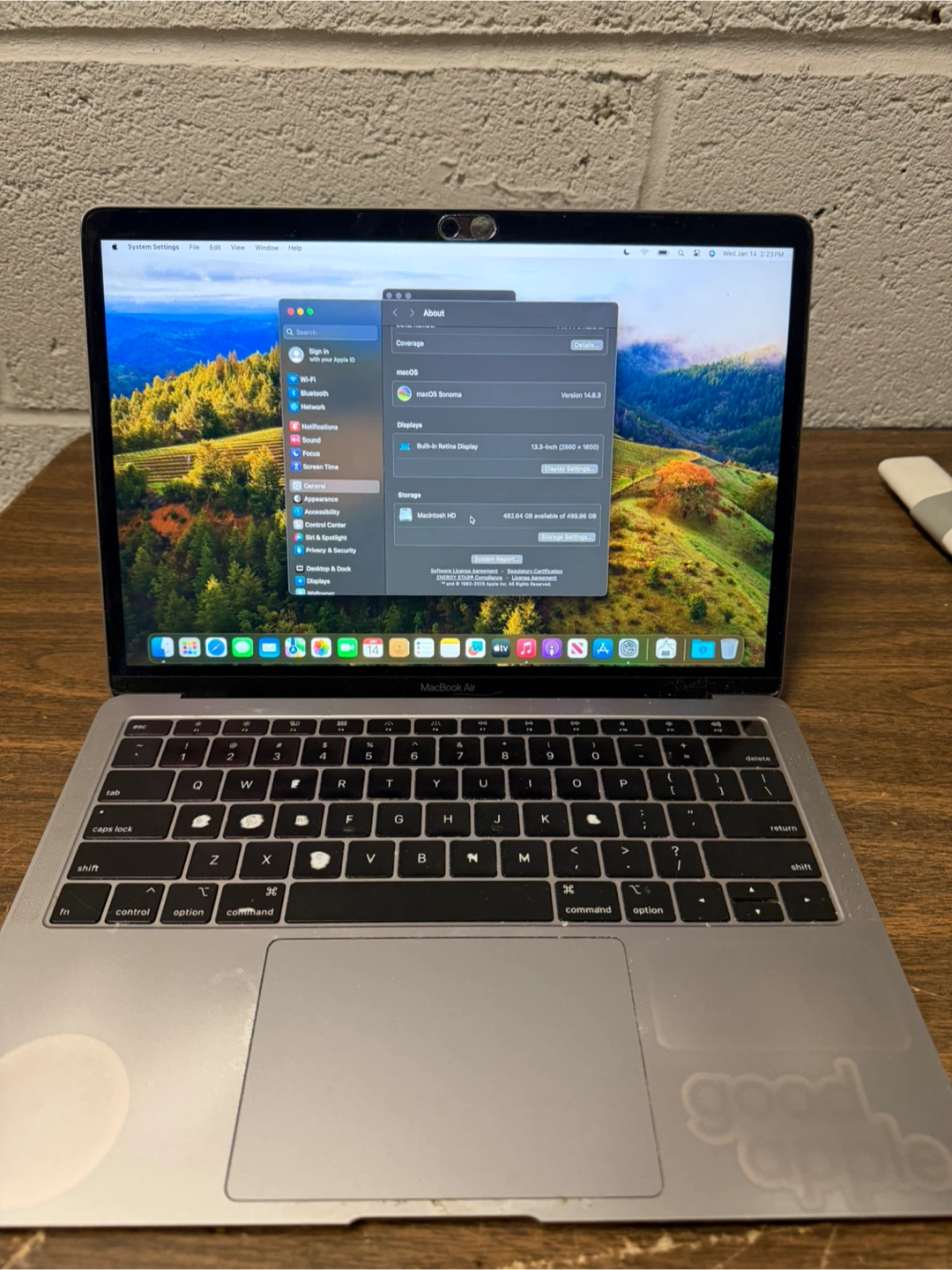 MacBook Air - photo 2
