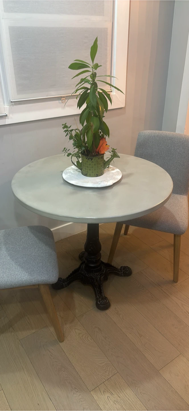Hand crafted Canadian Artisan Concrete Bistro Table - photo 2