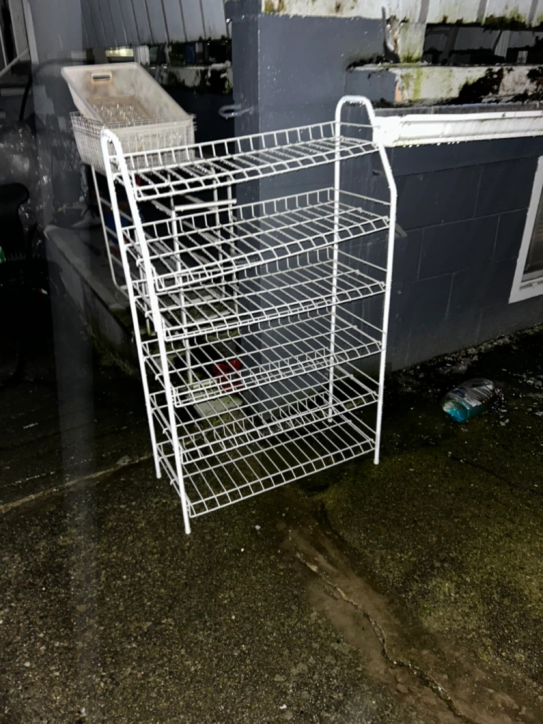 White Metal Wire Shelf Rack