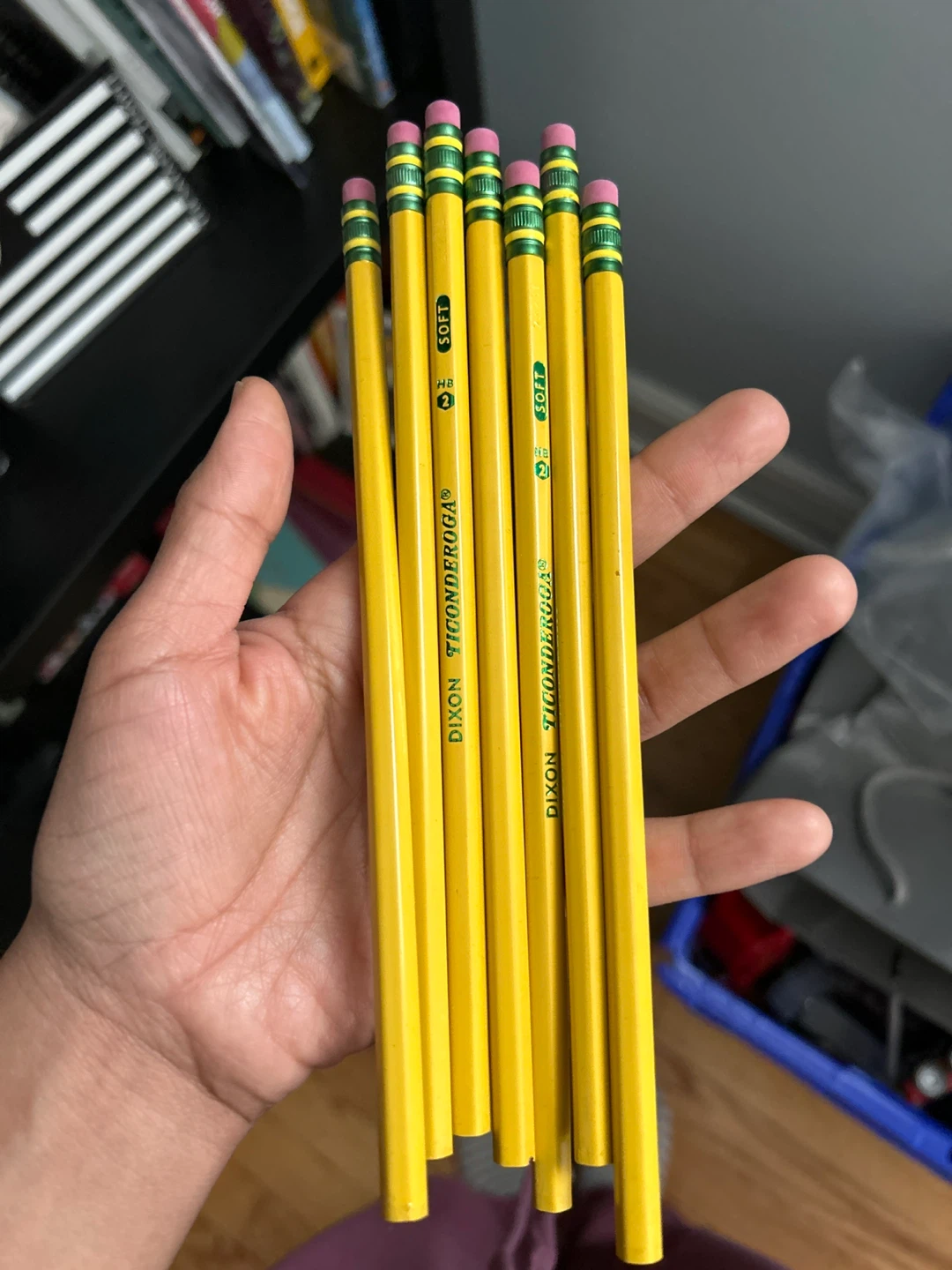 Dixon Ticonderoga HB #2 Soft Pencils 🥕
