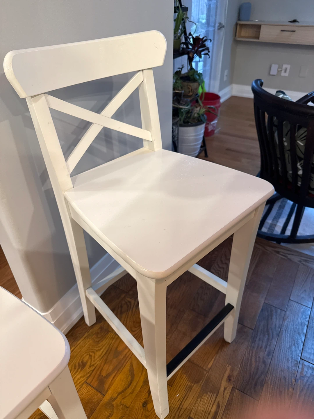 IKEA Ingolf White Bar Stools (Set of 2) - photo 3