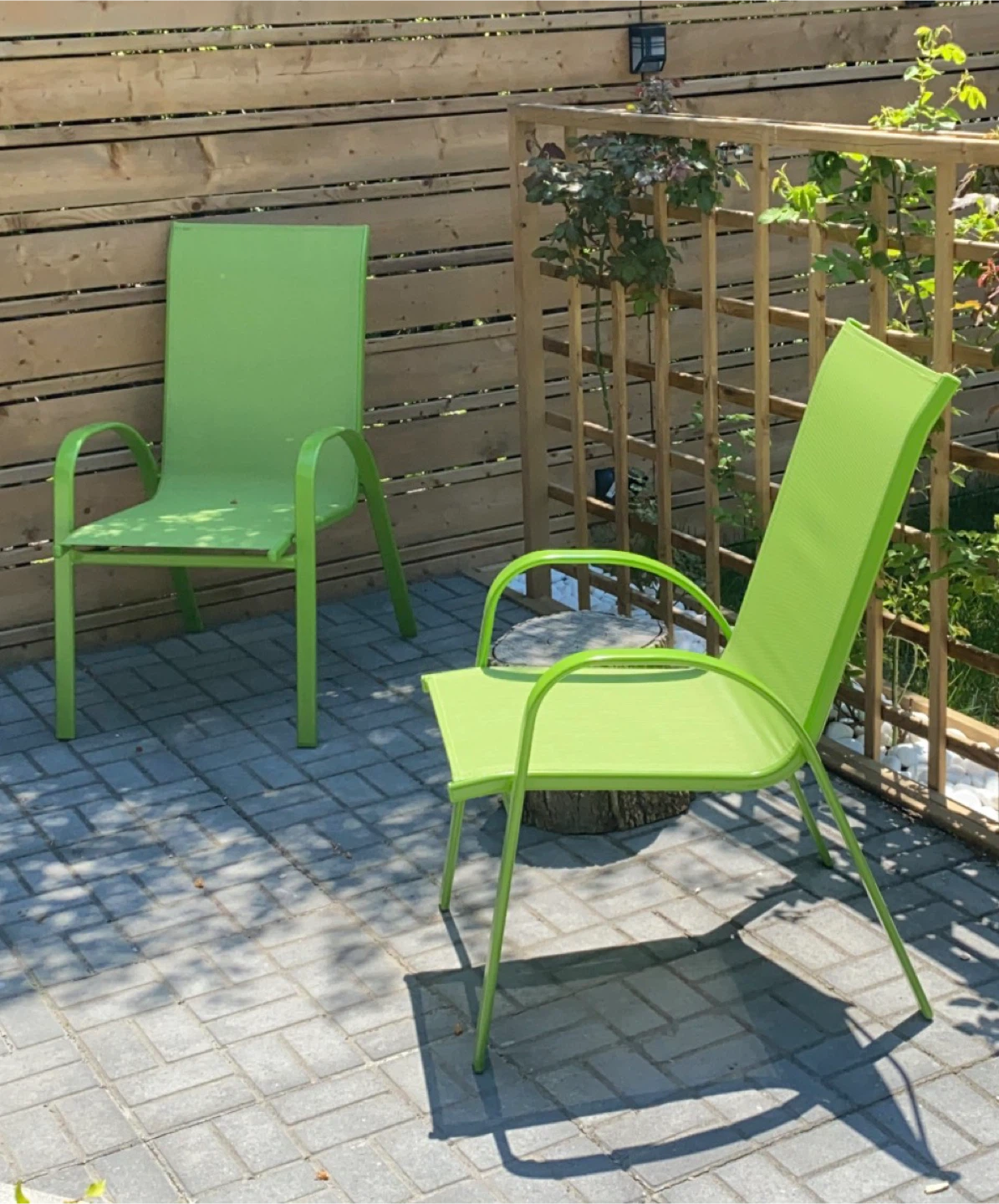 6 Outdoor Green Metal Framed Chairs