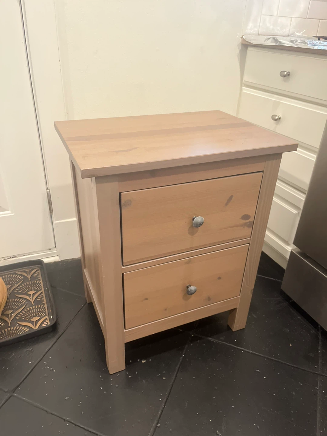 IKEA Hemnes 2-Drawer Night stand - photo 2