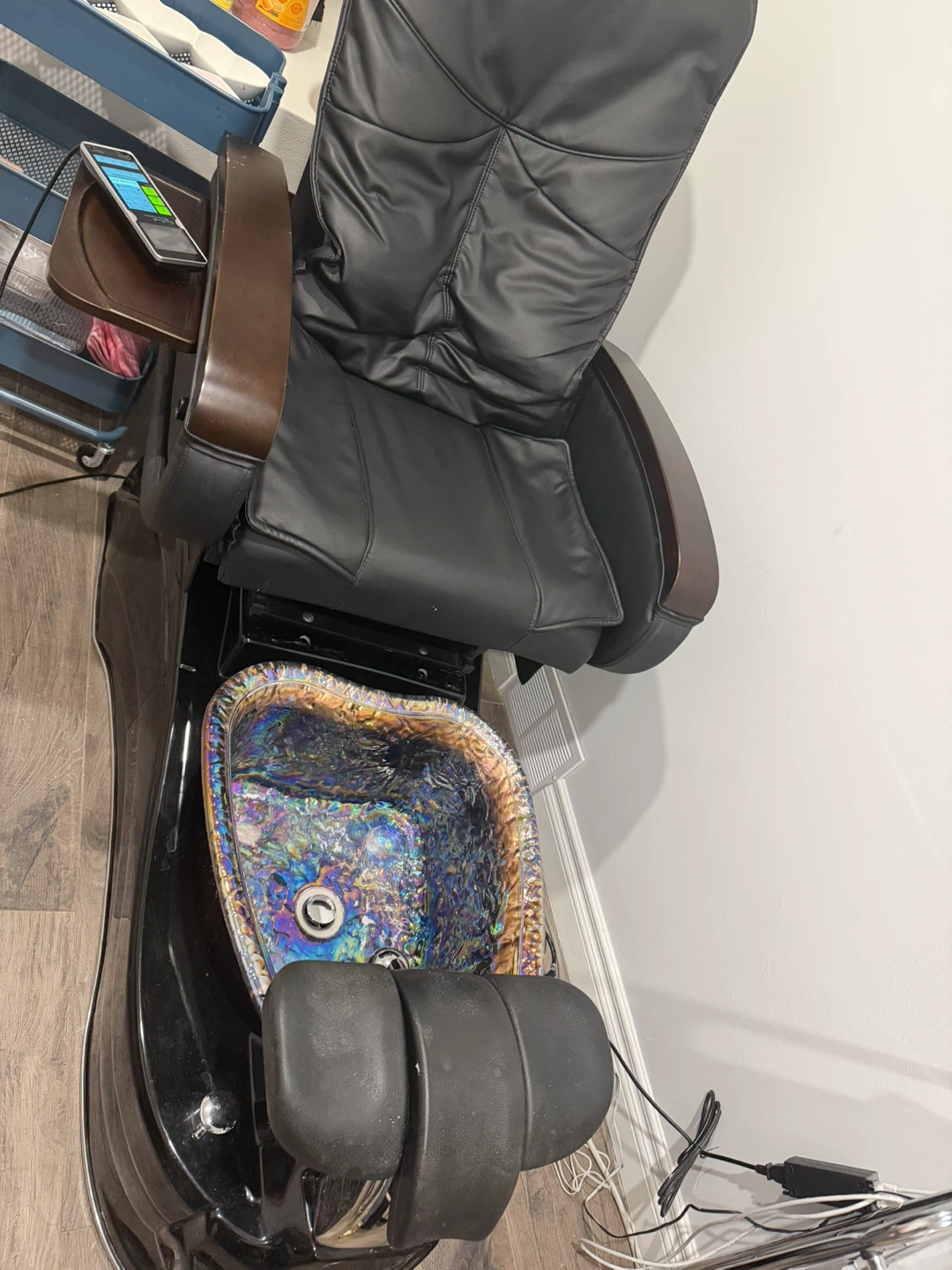 Pedicure Chair with Massage Function - photo 5