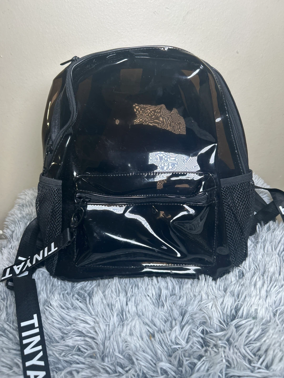 Tinyat Black Backpack