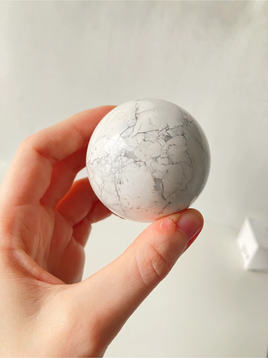 Howlite Sphere - photo 2
