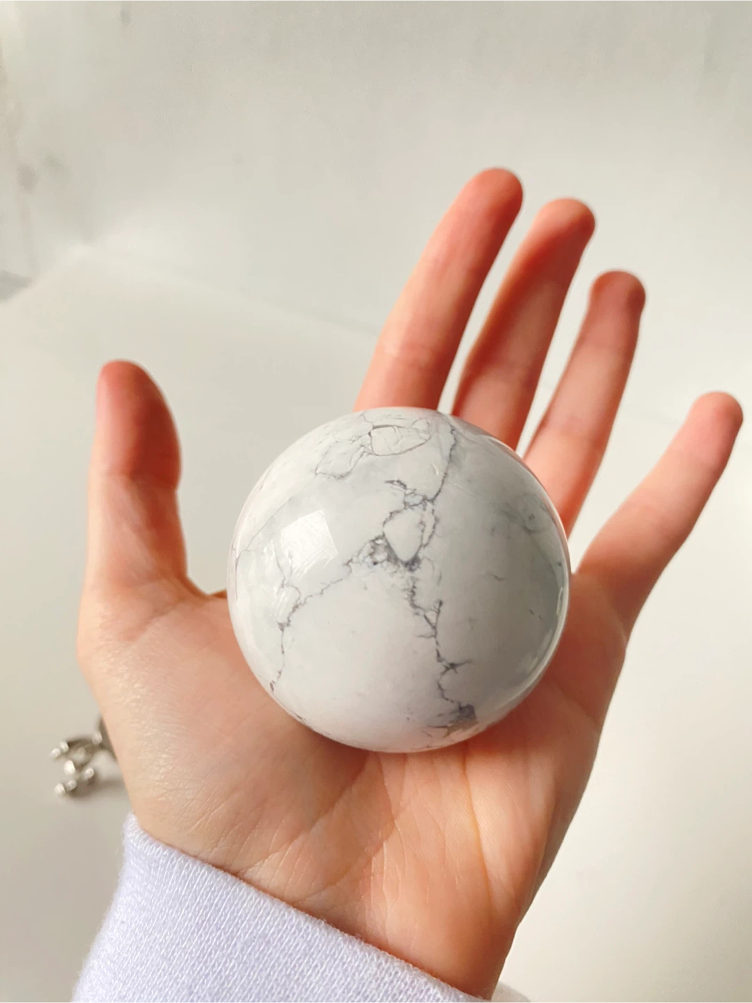 Howlite Sphere - photo 3