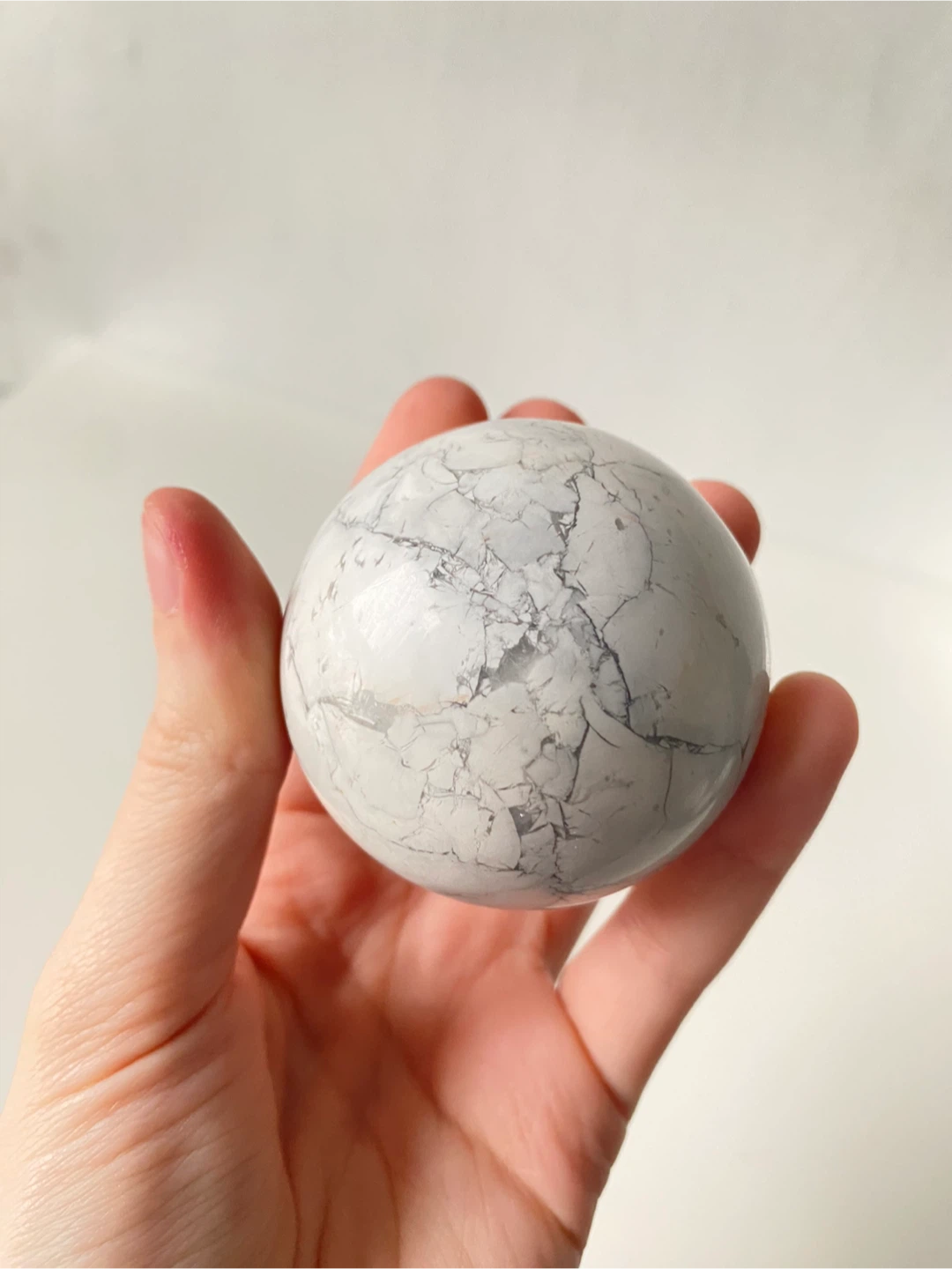 Howlite Sphere - photo 4