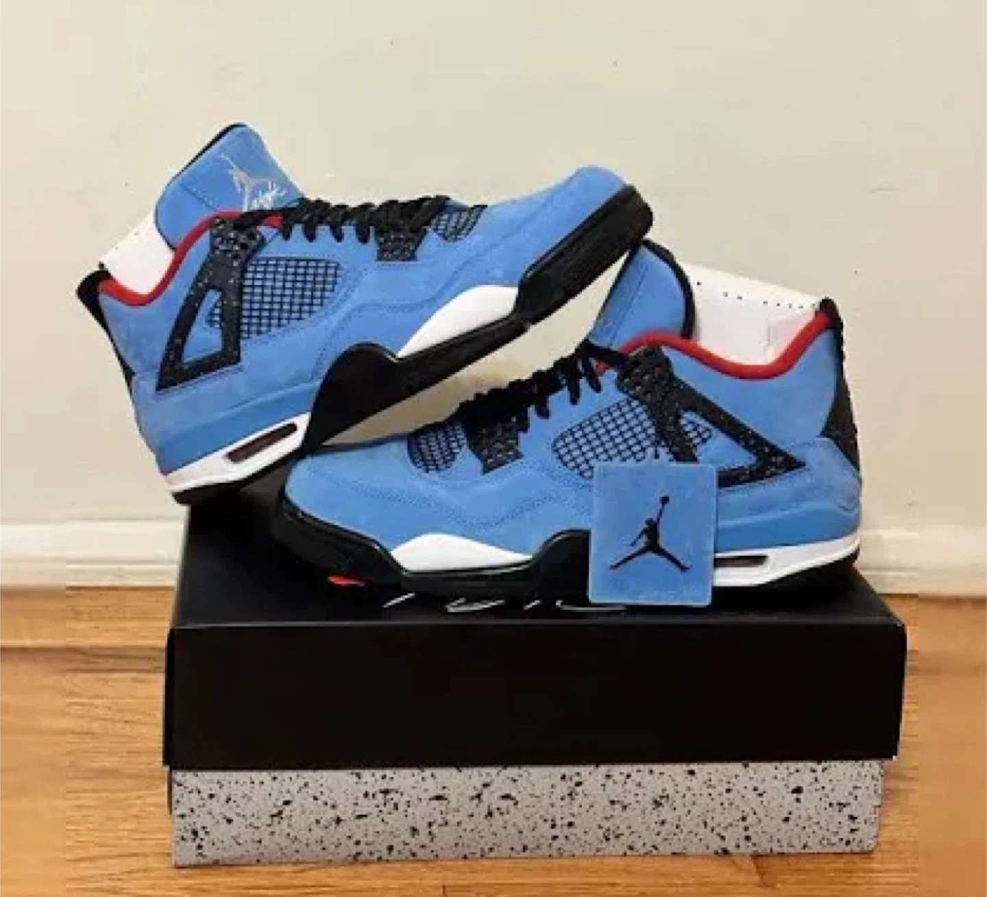Jordan 4 Retro Travis Scott Cactus Jack