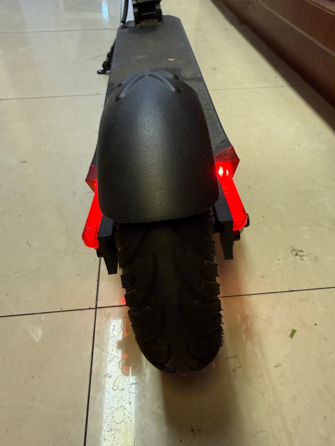 Gyroor Hs8 Electric Scooter - photo 3