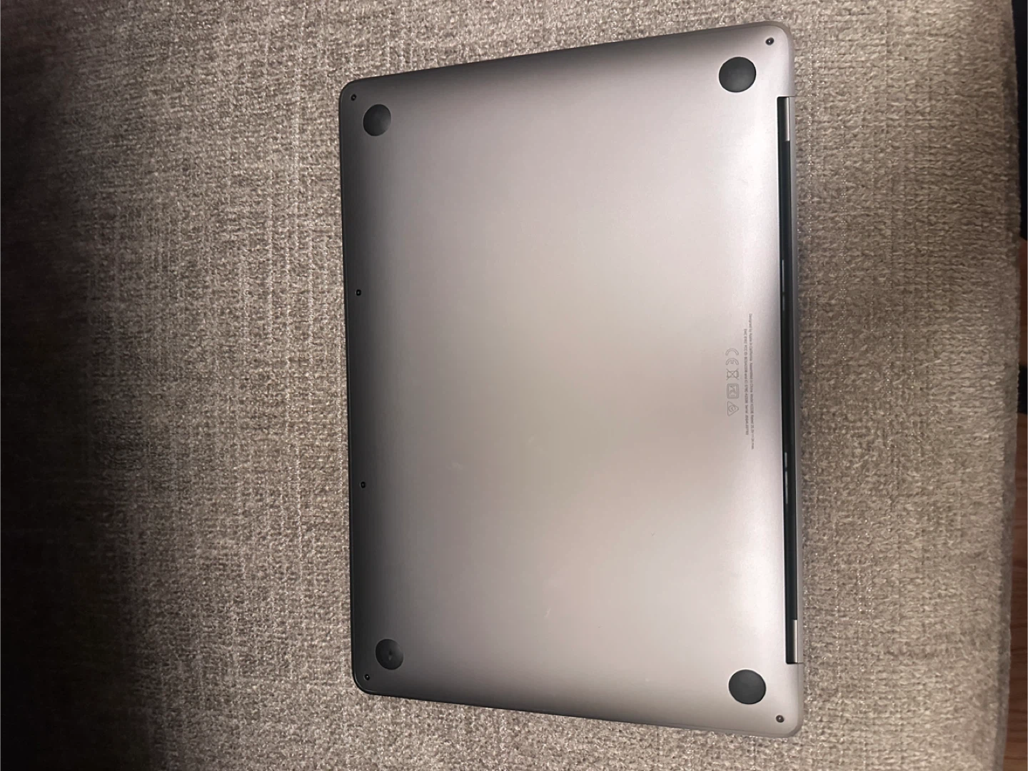 MacBook Pro 13 inch 2022 M2 - photo 4