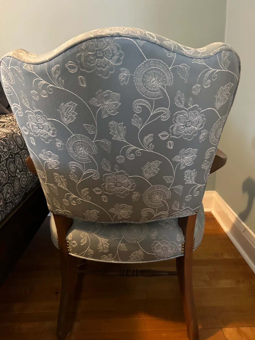 Floral Accent Chair with Pillow - photo 3
