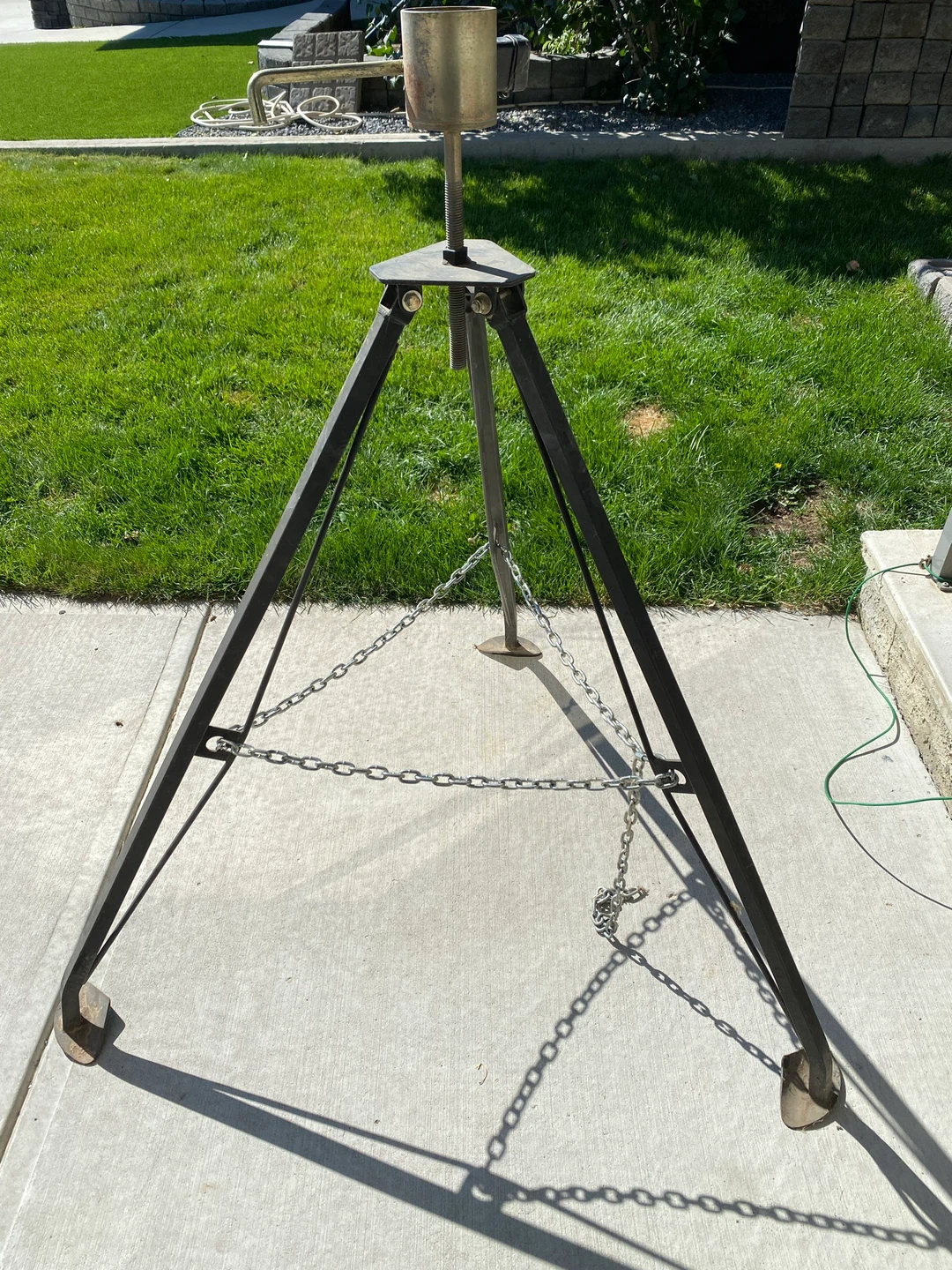 🏆 Metal Tripod 5th Wheel Stableizer