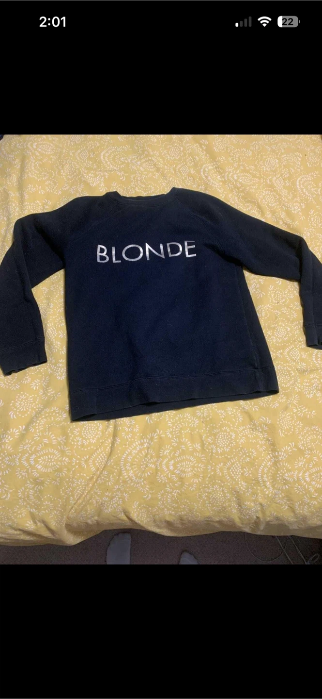 Brunette the Label Blonde Crewneck M/L