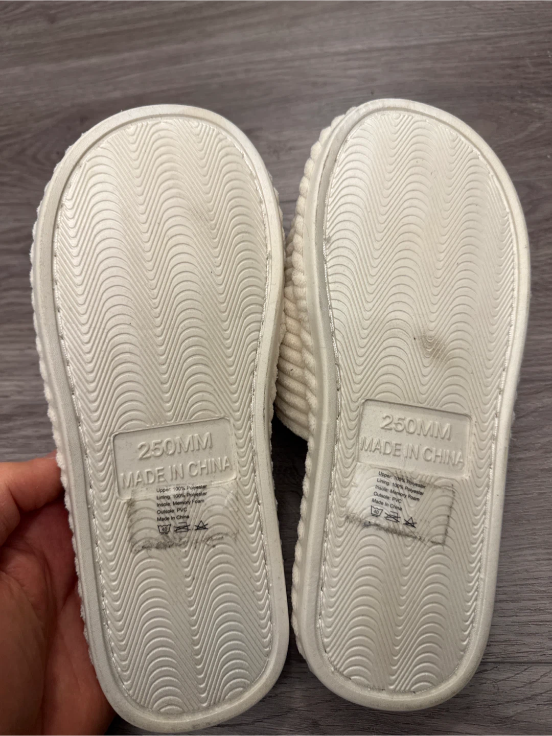White Corduroy Slippers - Size 250mm - photo 2