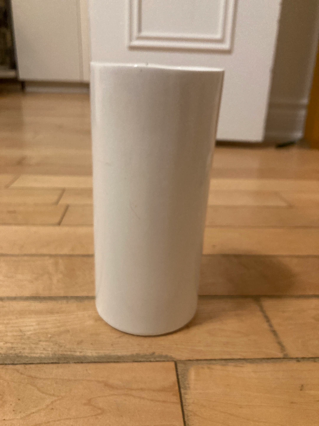 White Ceramic  vase 🥕 - photo 2