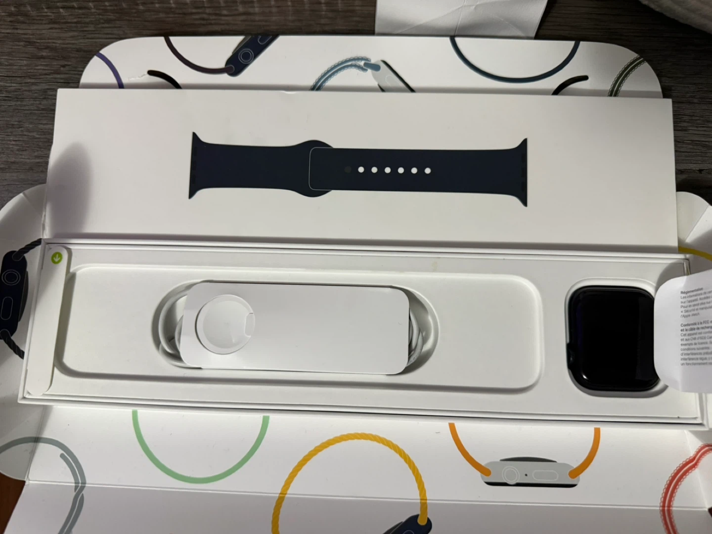 Apple Watch SE (2nd Gen) 44mm Midnight Aluminum - photo 2