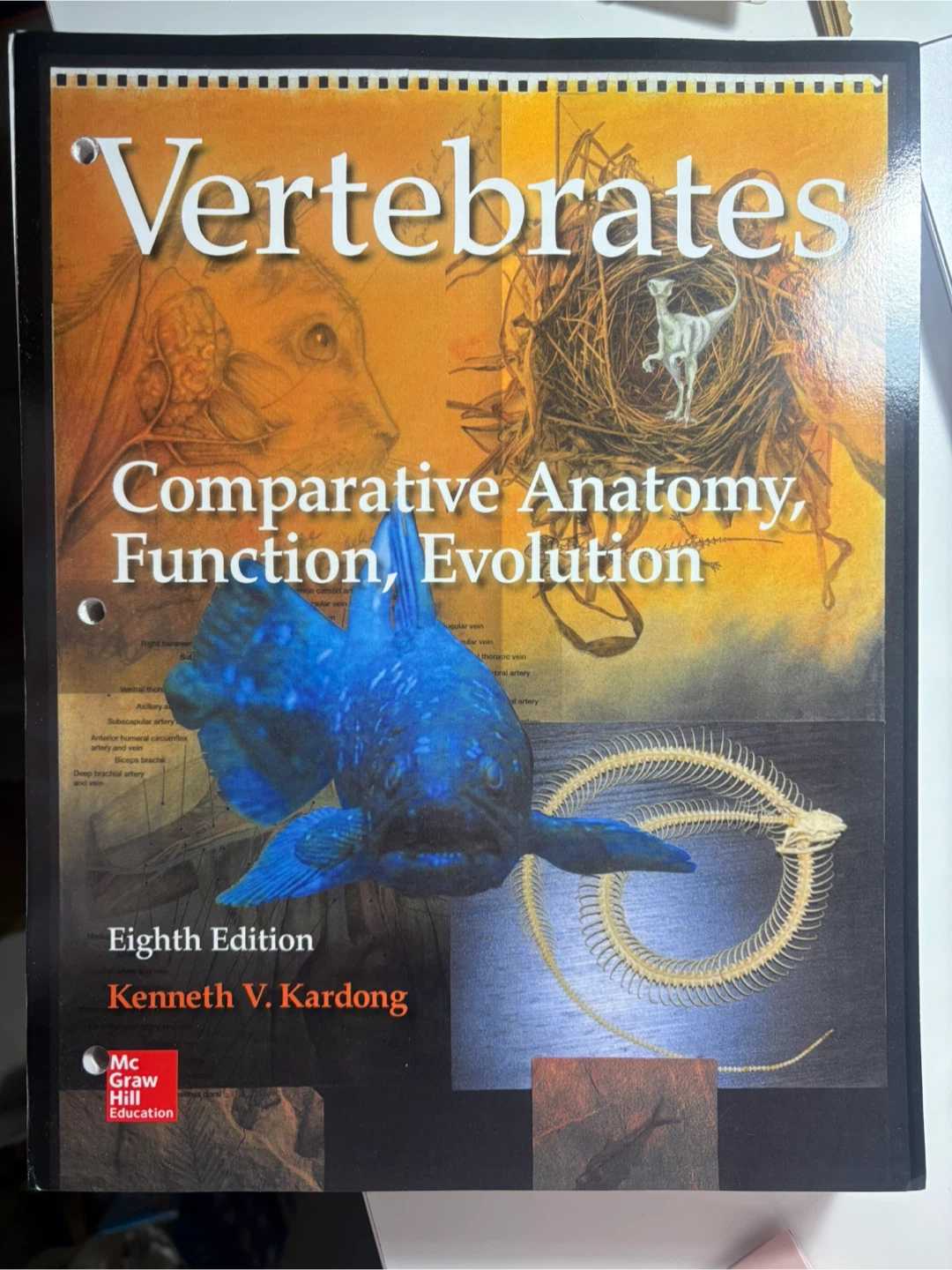 Campbell Biology & Vertebrates Anatomy Textbooks