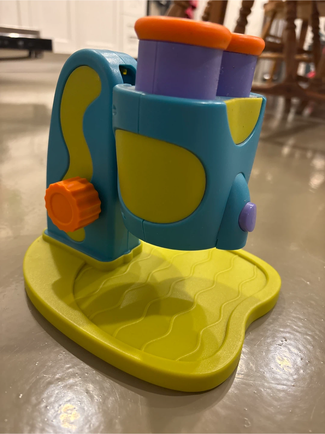 GeoSafari Jr. My First Microscope