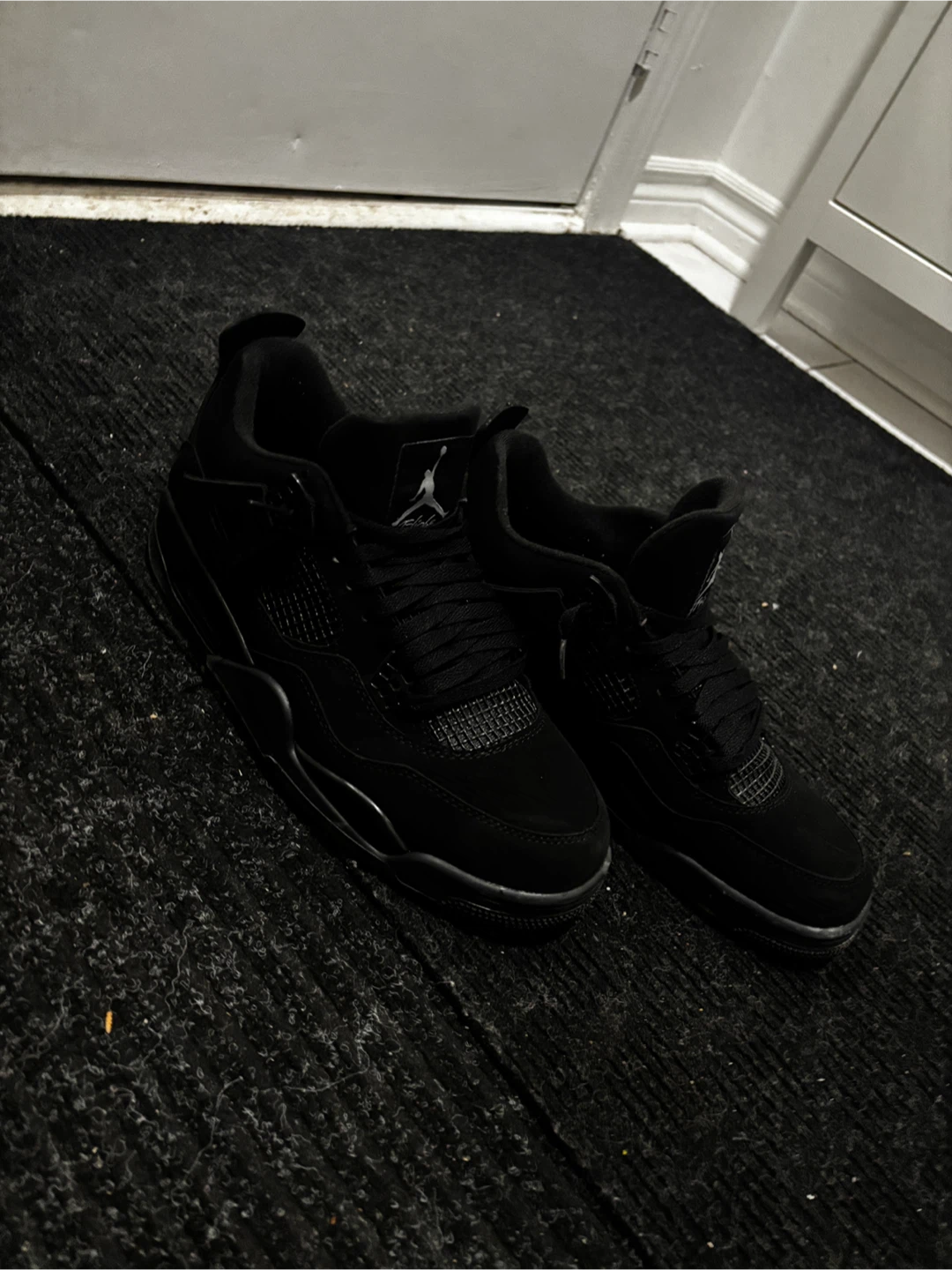 Jordan 4 Retro Black Cat