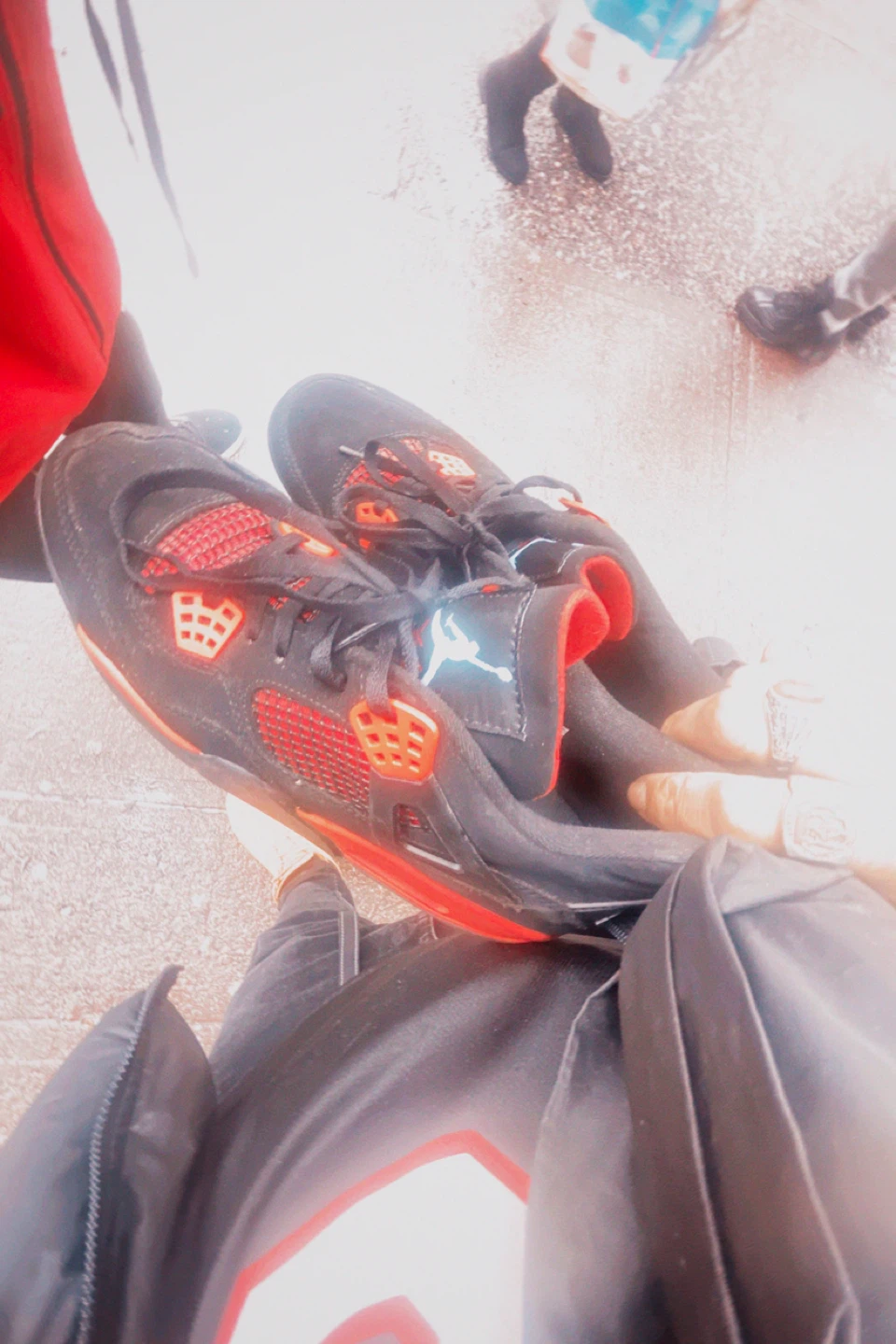 Air Jordan 4 Retro Bred