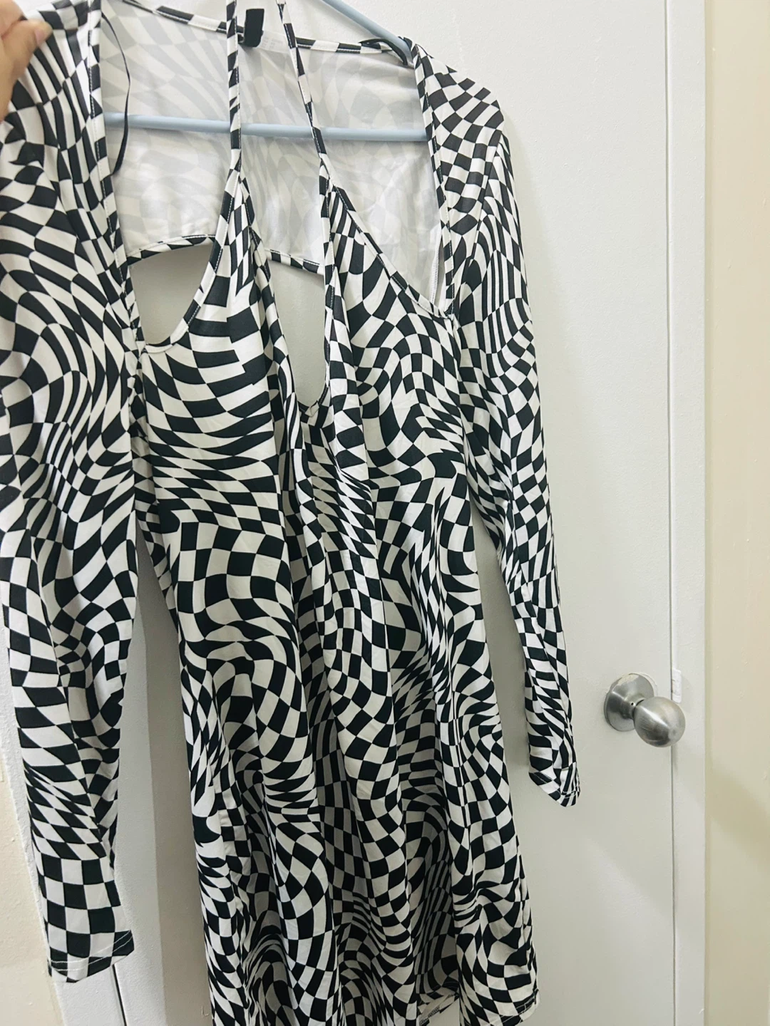 Black & White Checkered Long Sleeve Dress