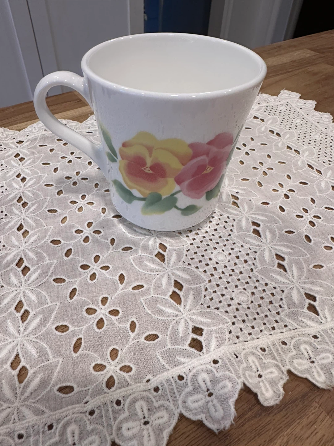 Set of 6 Floral Corelle Coffee Mugs - photo 2