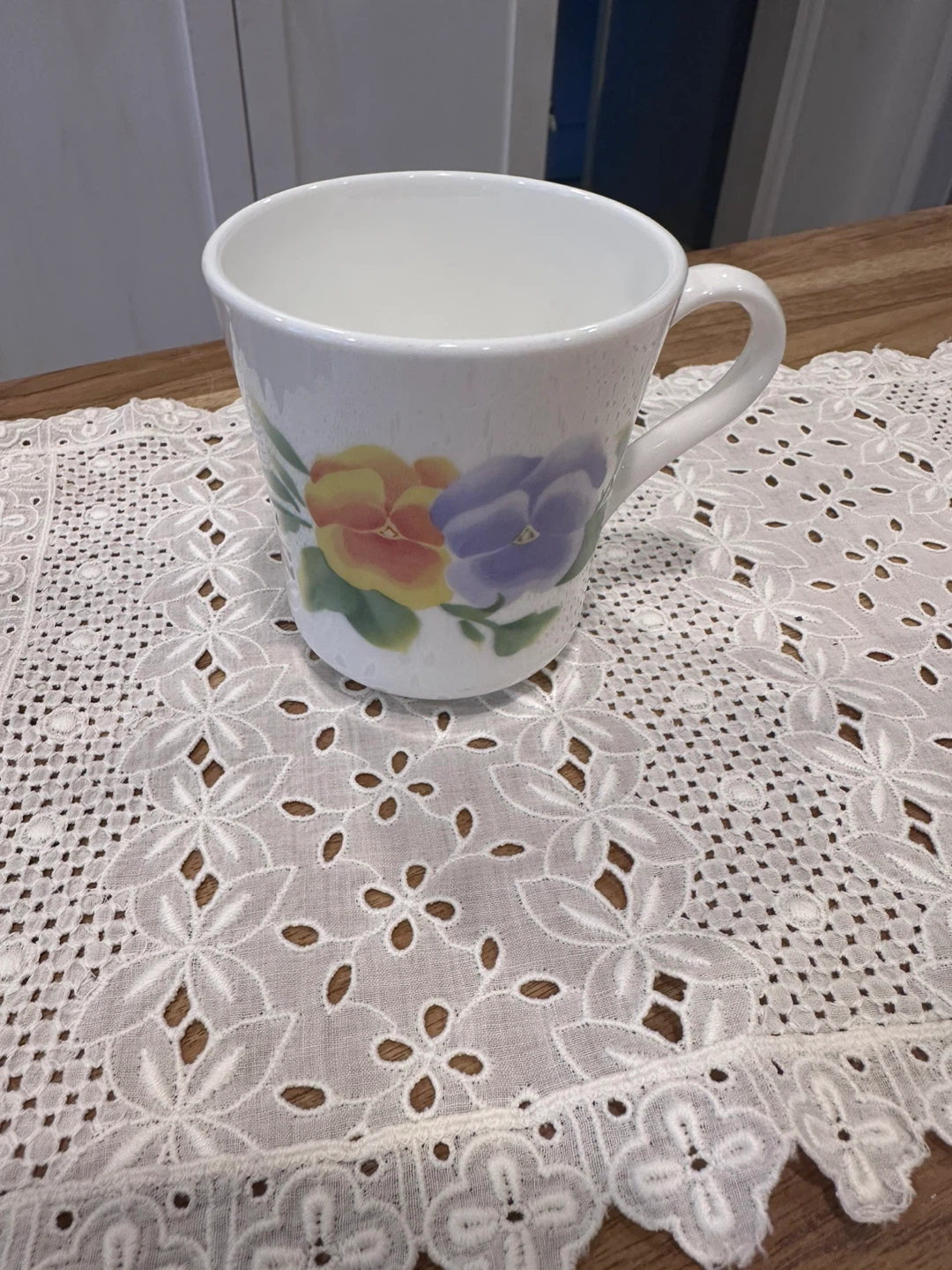 Set of 6 Floral Corelle Coffee Mugs