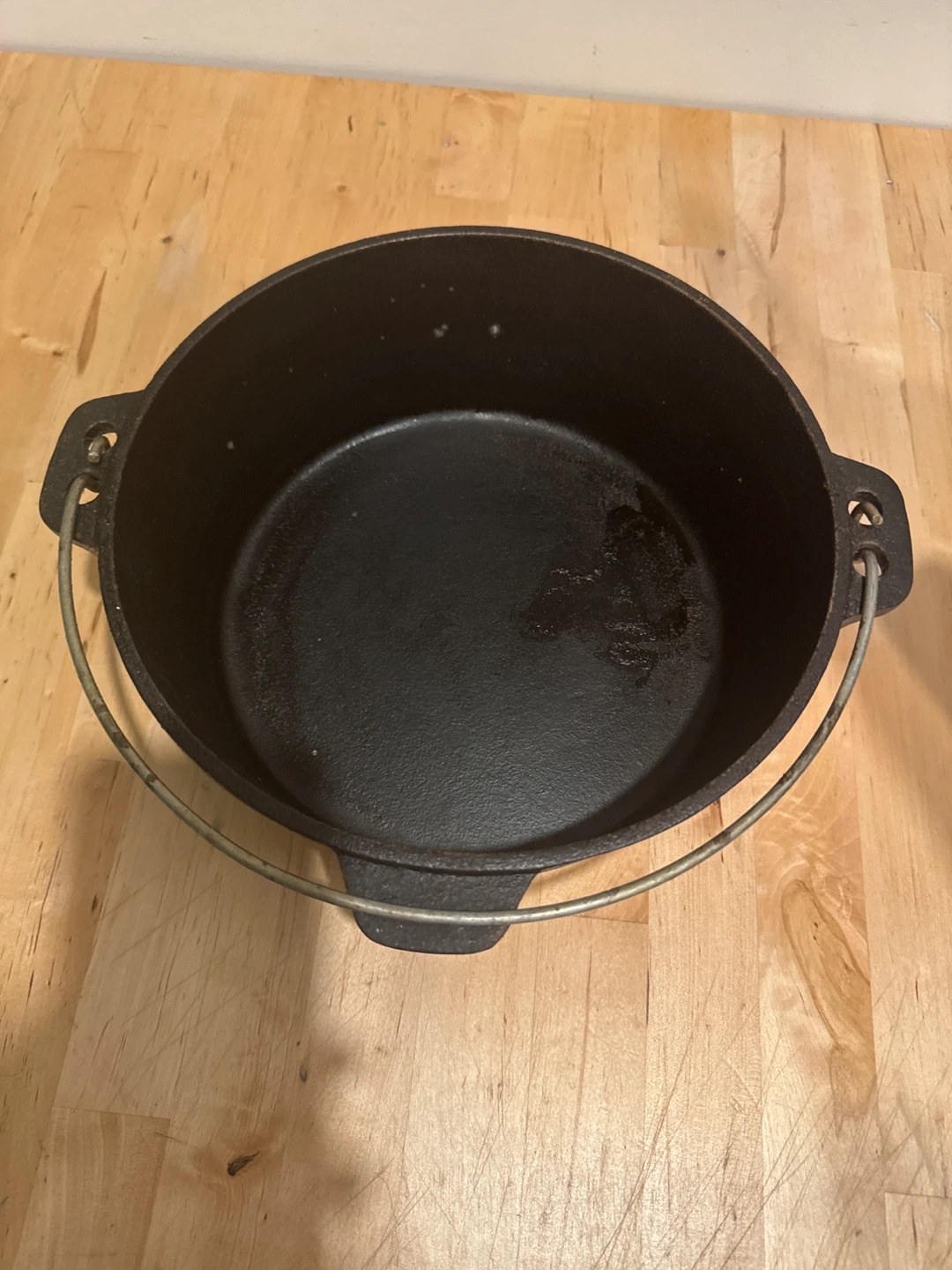 Cast Iron Dutch Oven with Lid - photo 2