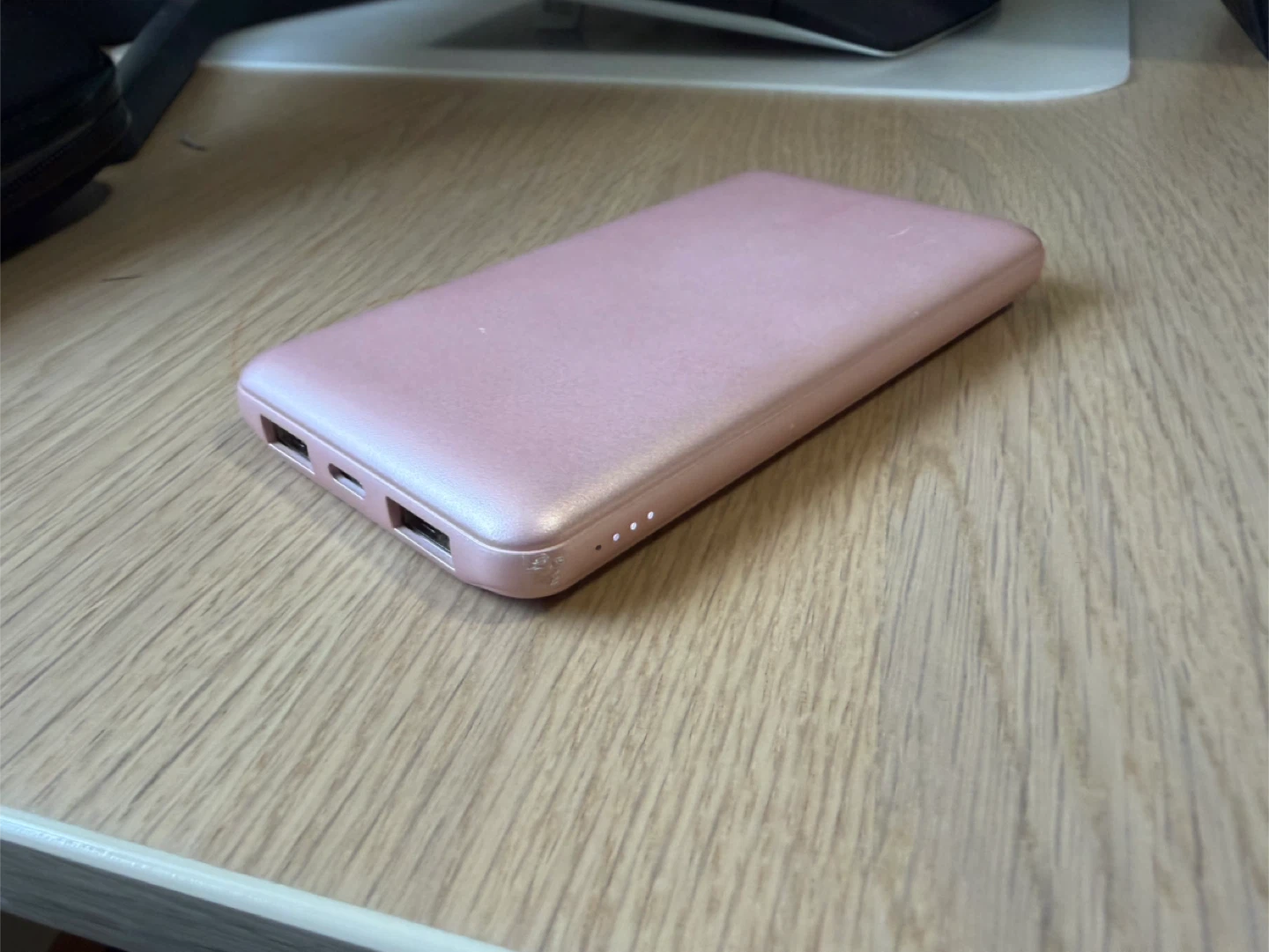 🔋 Belkin BOOST↑CHARGE 10,000mAh Portable Power Bank - photo 3