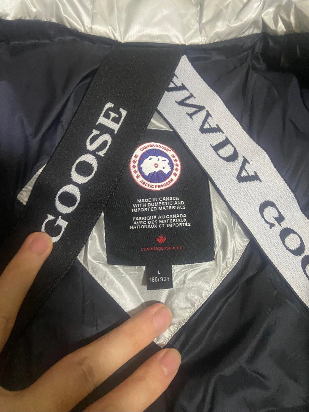 Canada Goose Padded Down Jacket, Size L - photo 3