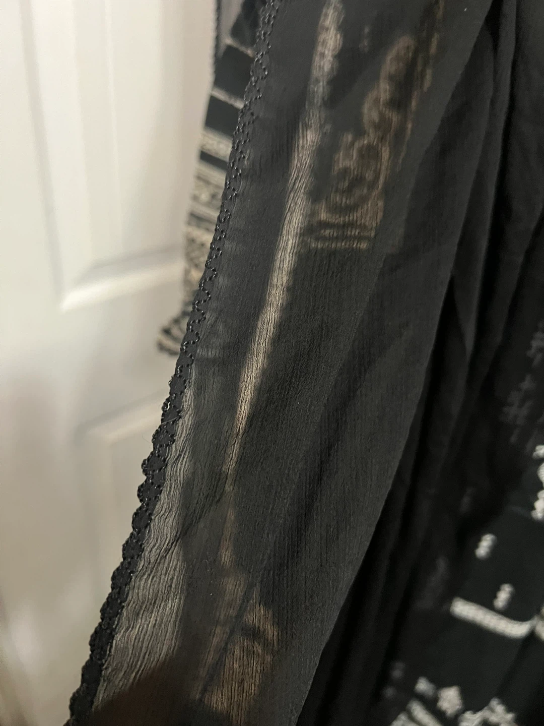 Sohaye Black Salwar Kameez - Size 12 - photo 4