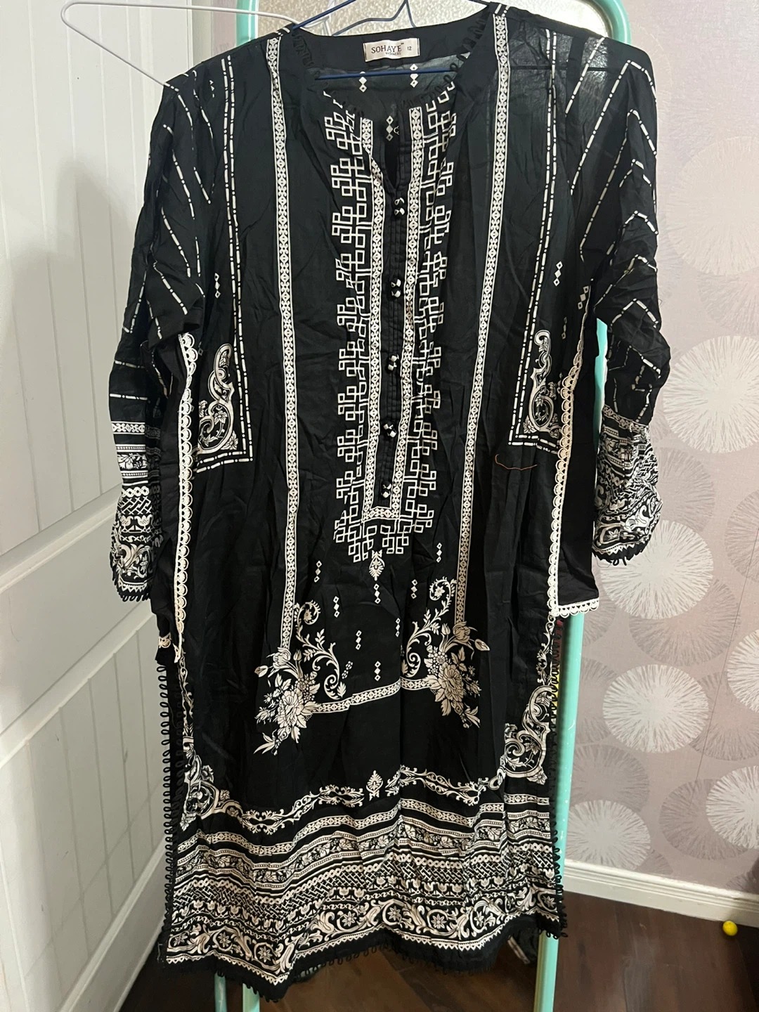 Sohaye Black Salwar Kameez - Size 12