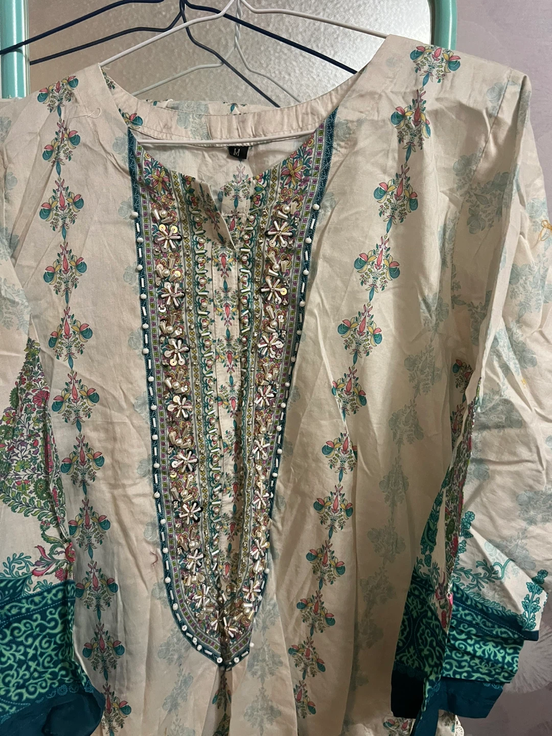 3 piece Embroidered Kurti - Size M - photo 3