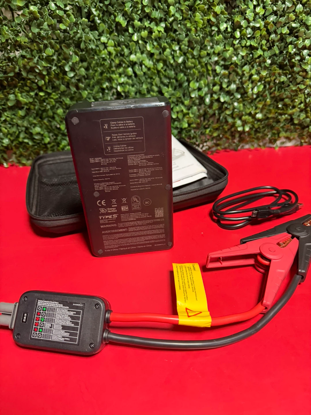 TYPE S AC532806 Jump Starter Power Bank - photo 2