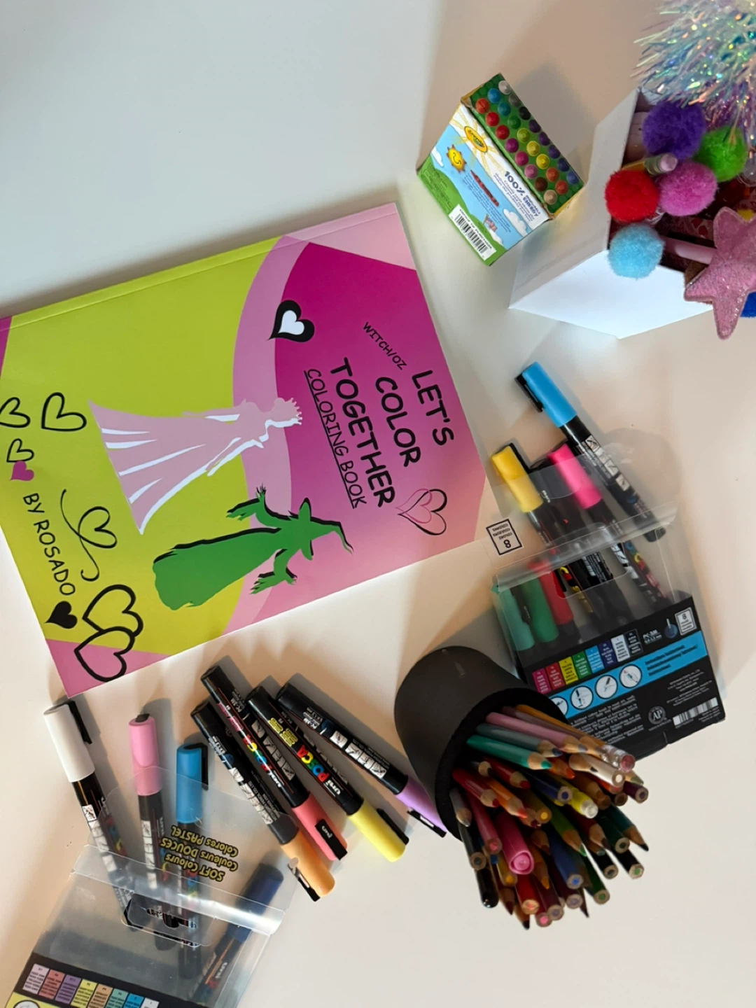 SOLD ON AMAZON Let's Color Together Coloring Books by Rosado - photo 3
